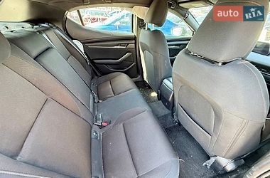 Хэтчбек Mazda 3 2023 в Киеве
