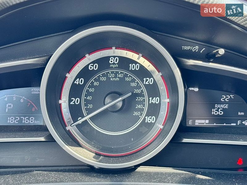 Хетчбек Mazda 3 2015 в Хусті