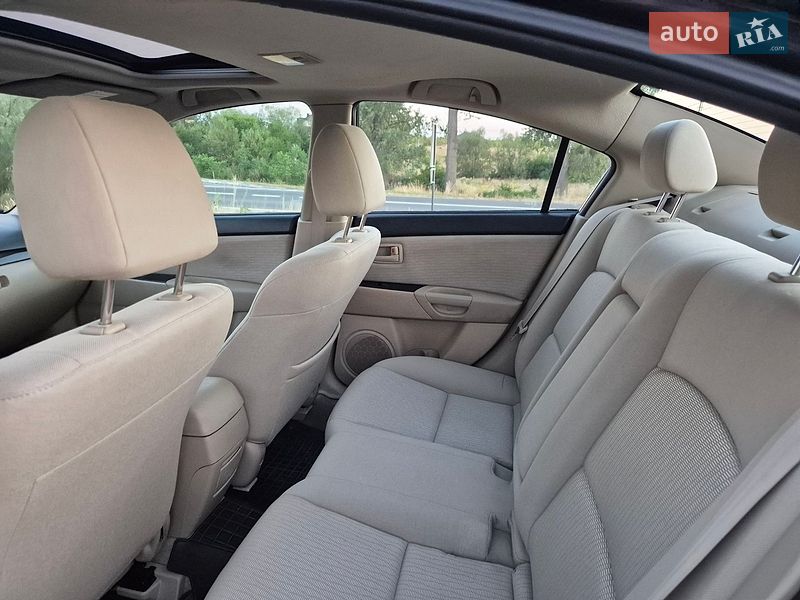Седан Mazda 3 2007 в Львові