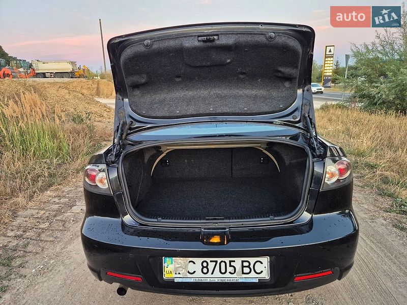 Седан Mazda 3 2007 в Львові