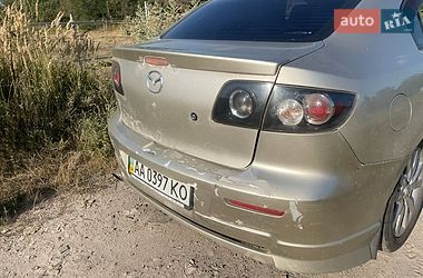 Седан Mazda 3 2006 в Киеве