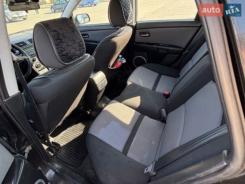 Хетчбек Mazda 3 2008 в Кропивницькому
