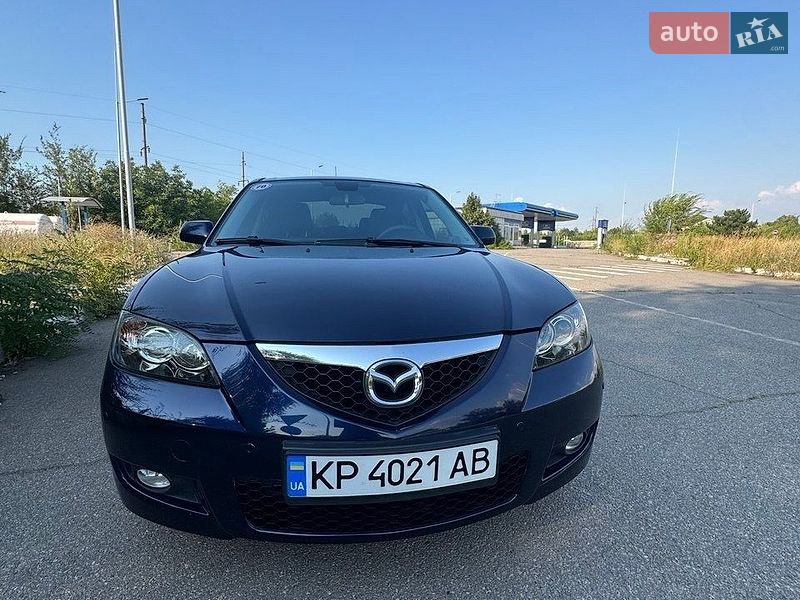Седан Mazda 3 2009 в Днепре
