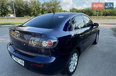 Седан Mazda 3 2009 в Днепре