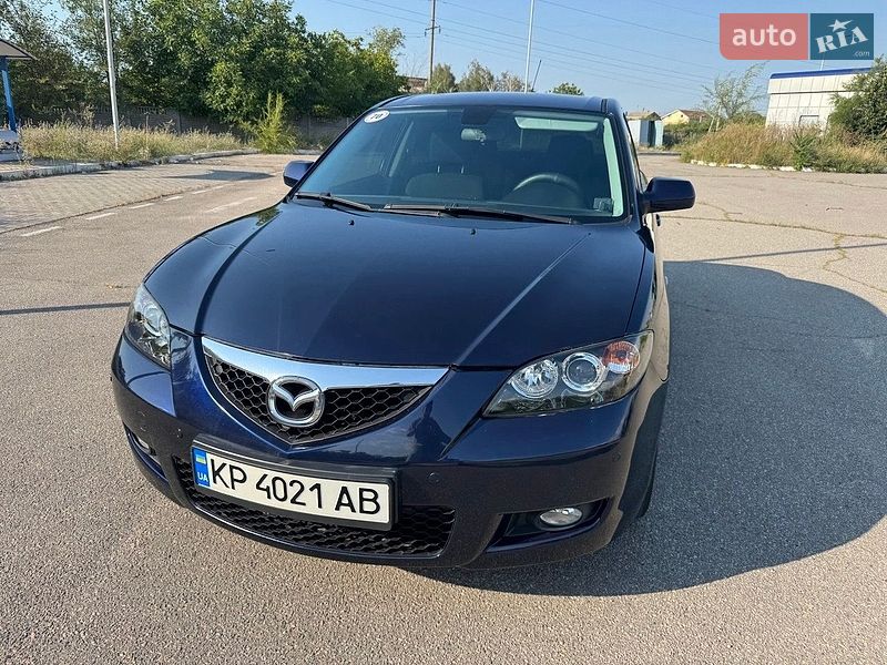 Седан Mazda 3 2009 в Днепре