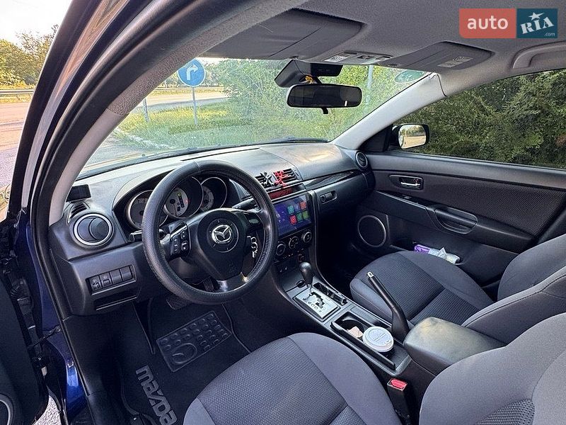 Седан Mazda 3 2009 в Днепре