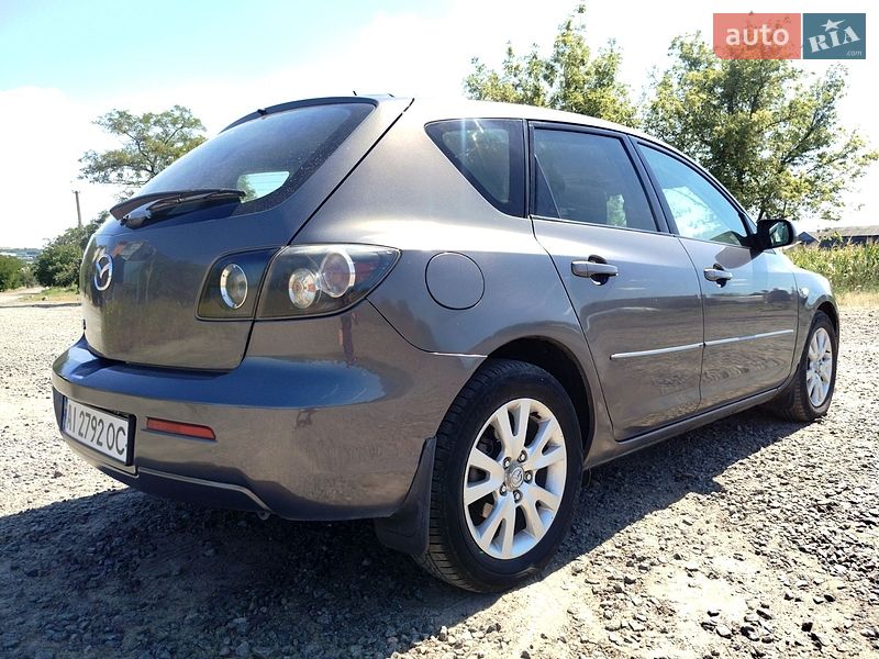Хетчбек Mazda 3 2007 в Первомайську