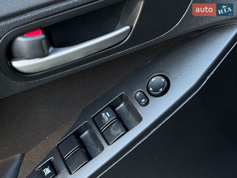 Седан Mazda 3 2013 в Рівному