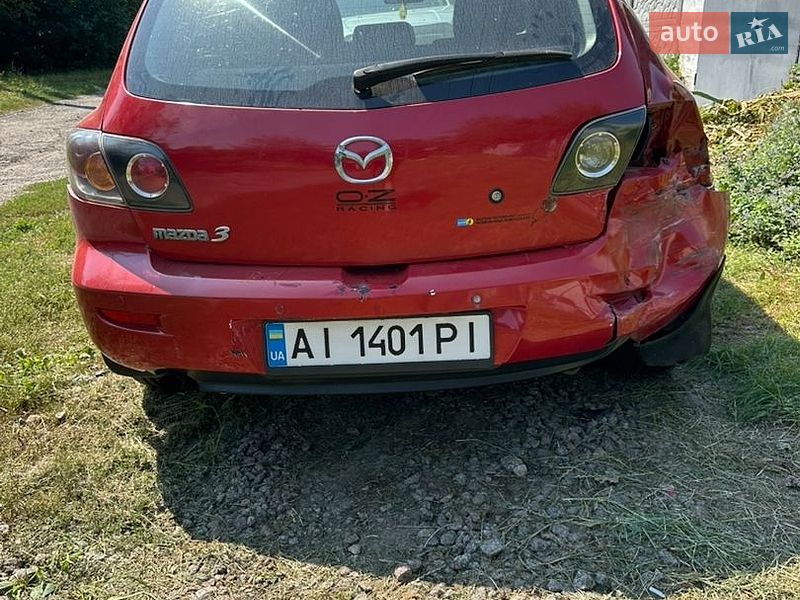 Хэтчбек Mazda 3 2005 в Обухове