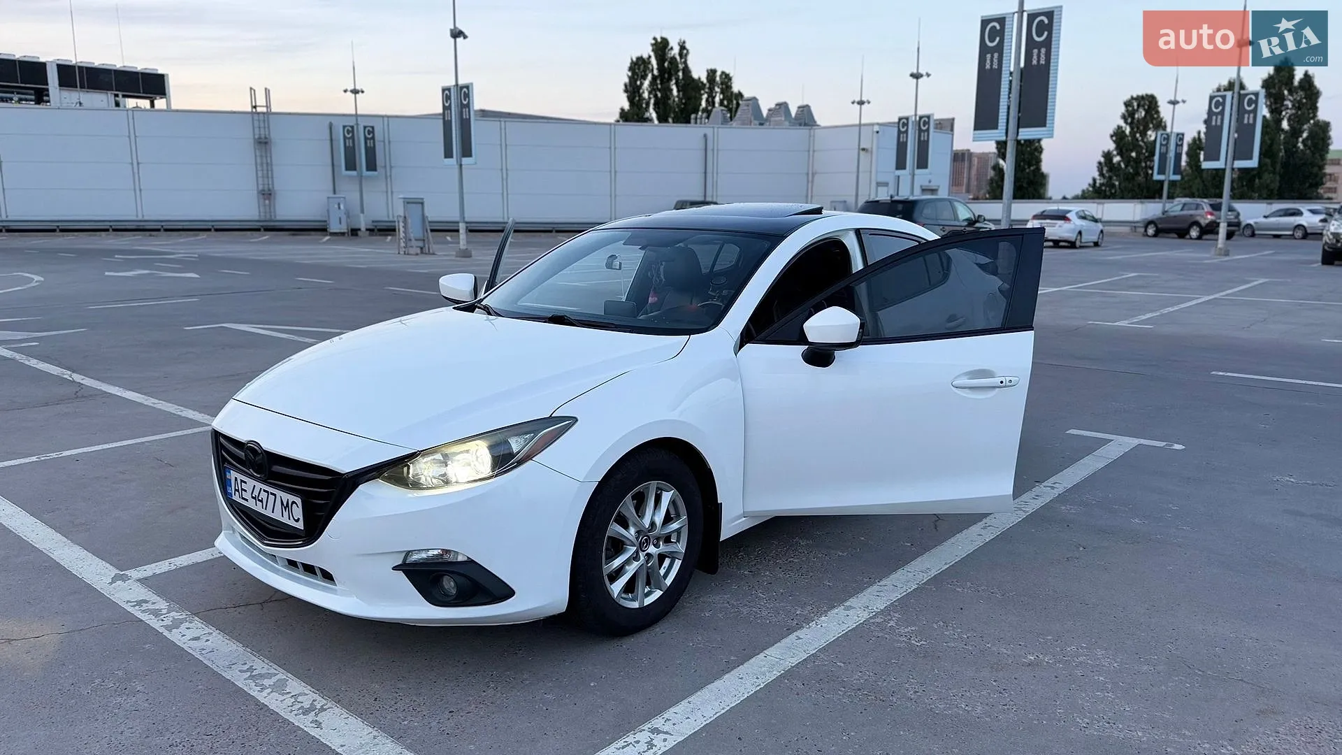 2015 Mazda 3 - мініатюра 3