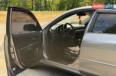 Хэтчбек Mazda 3 2004 в Лысянке