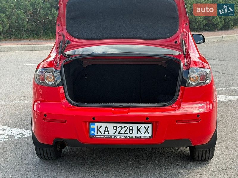 Седан Mazda 3 2008 в Києві