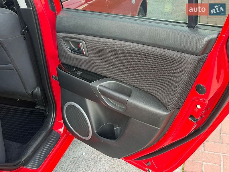 Седан Mazda 3 2008 в Києві