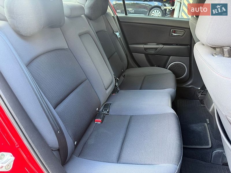 Седан Mazda 3 2008 в Києві