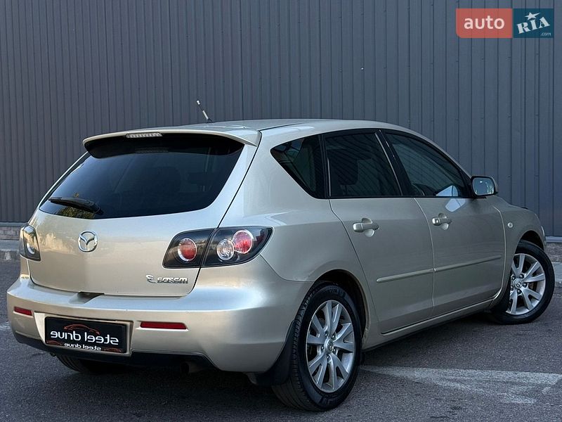 Хетчбек Mazda 3 2007 в Миколаєві