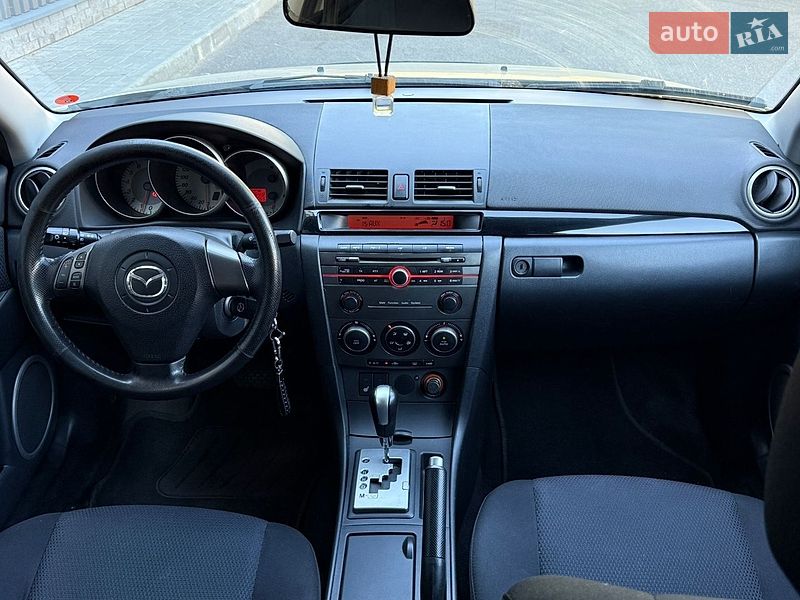 Хетчбек Mazda 3 2007 в Миколаєві
