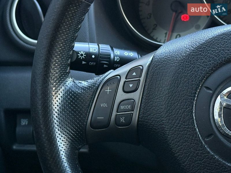 Хетчбек Mazda 3 2007 в Миколаєві