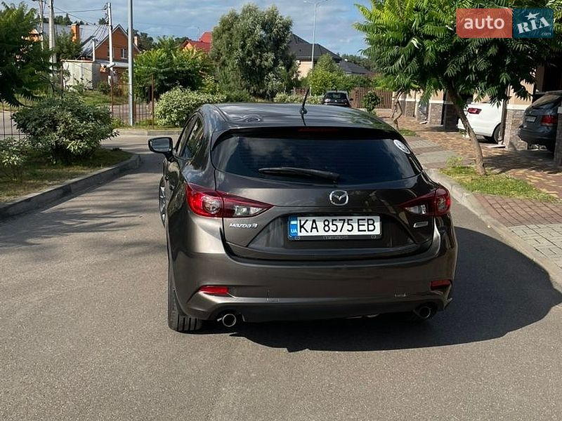 Хэтчбек Mazda 3 2017 в Броварах фото 13 Хэтчбек Mazda 3 2017 в Броварах