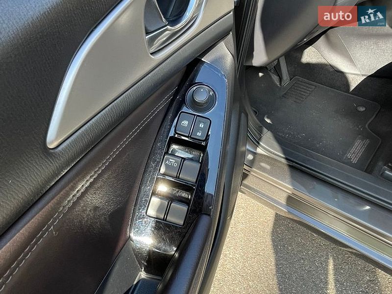 Хэтчбек Mazda 3 2017 в Броварах фото 25 Хэтчбек Mazda 3 2017 в Броварах