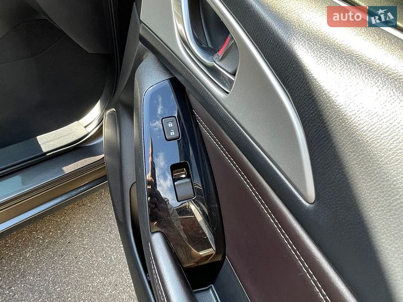Хэтчбек Mazda 3 2017 в Броварах фото 26 Хэтчбек Mazda 3 2017 в Броварах