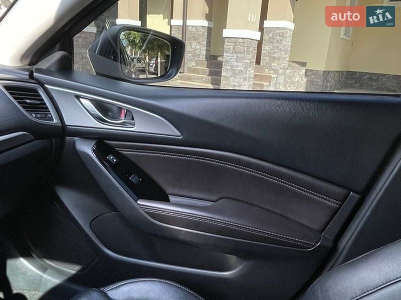 Хэтчбек Mazda 3 2017 в Броварах фото 35 Хэтчбек Mazda 3 2017 в Броварах