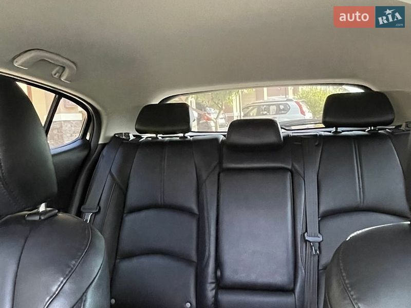 Хэтчбек Mazda 3 2017 в Броварах фото 36 Хэтчбек Mazda 3 2017 в Броварах