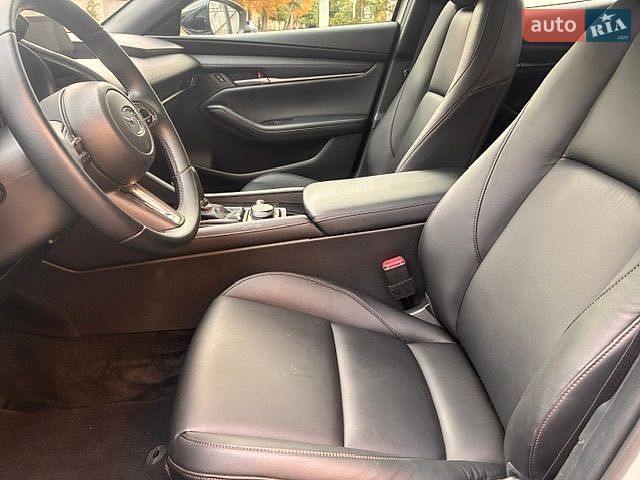 Хетчбек Mazda 3 2024 в Кременчуці