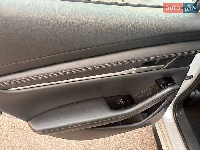 Хэтчбек Mazda 3 2024 в Кременчуге
