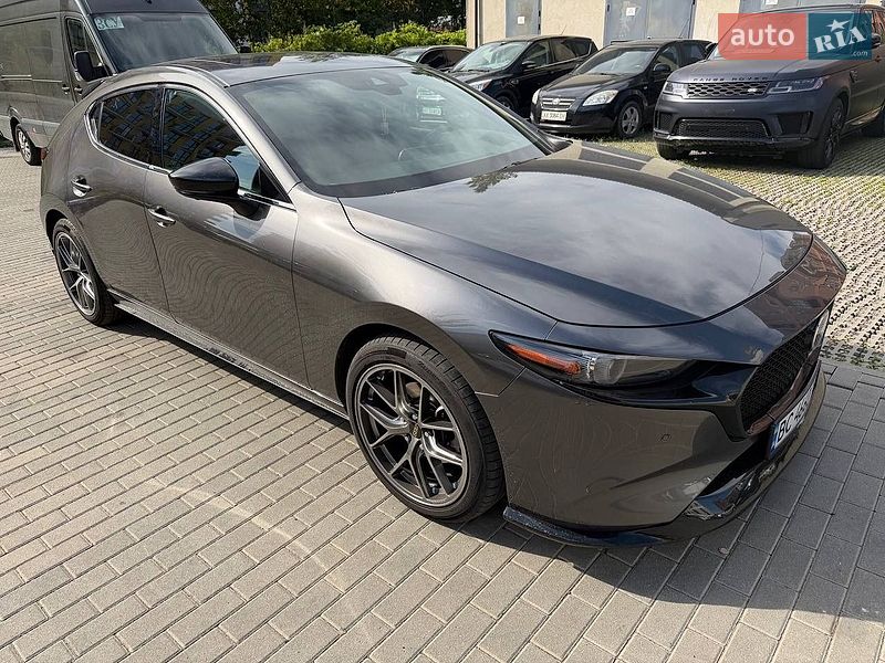 Хетчбек Mazda 3 2023 в Львові