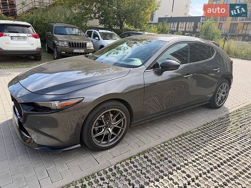 Хетчбек Mazda 3 2023 в Львові