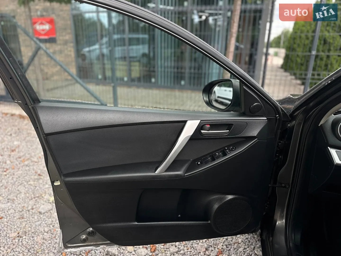 2010 Mazda 3 - мініатюра 23