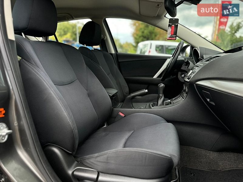 Хэтчбек Mazda 3 2010 в Виннице