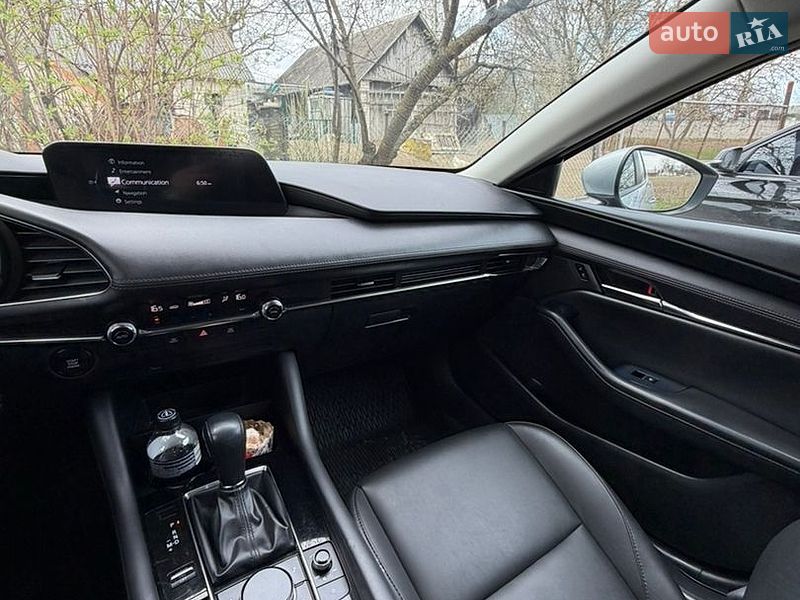 Седан Mazda 3 2019 в Рівному
