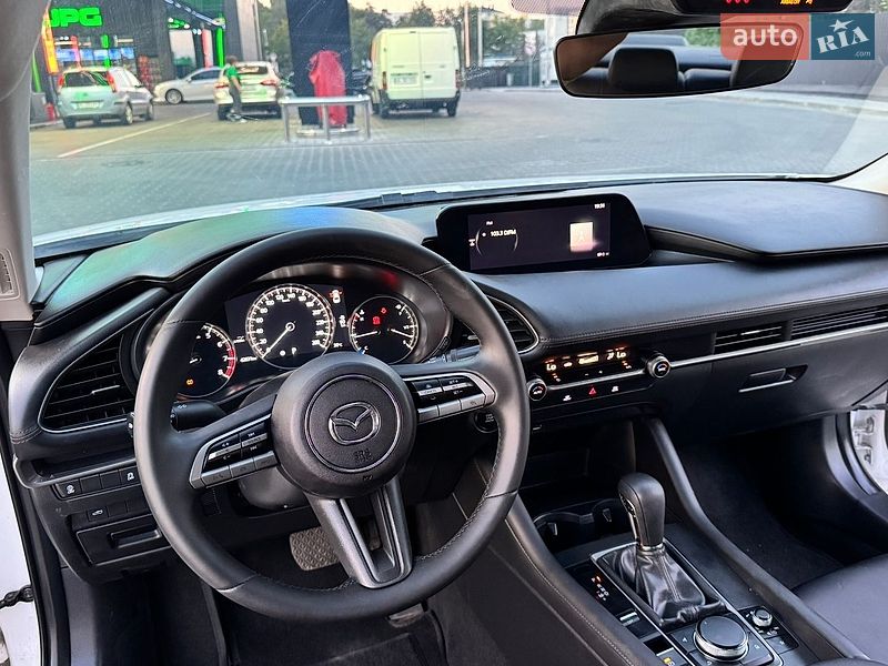 Седан Mazda 3 2021 в Днепре