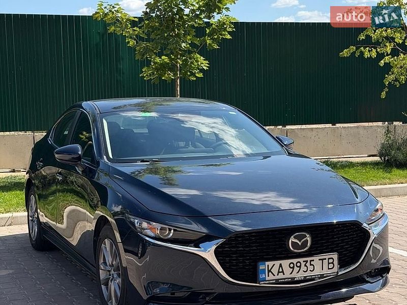 Седан Mazda 3 2021 в Києві