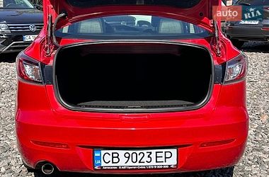 Седан Mazda 3 2013 в Смілі