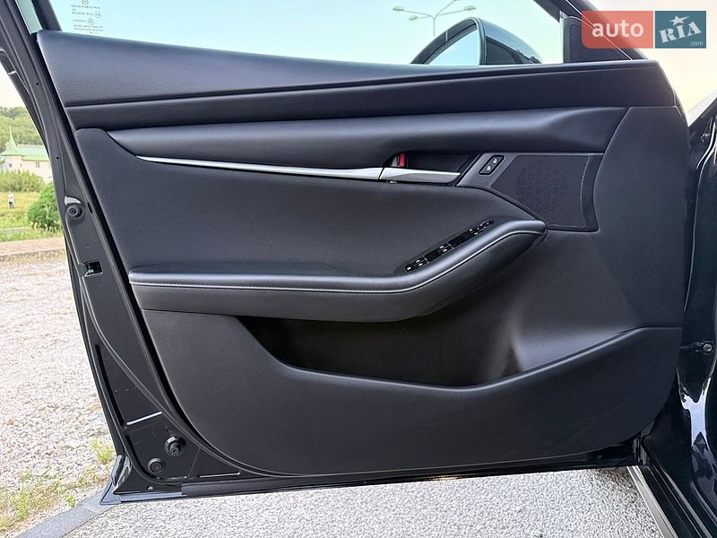 Хэтчбек Mazda 3 2025 в Днепре