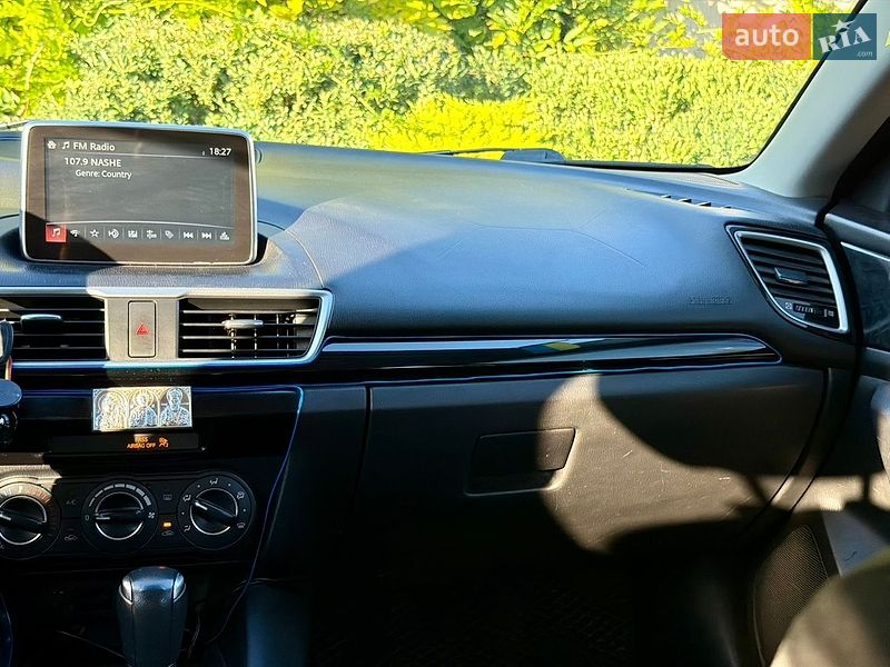 Седан Mazda 3 2016 в Одессе