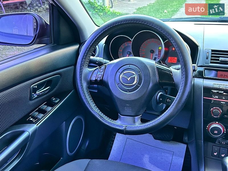 Седан Mazda 3 2008 в Киеве