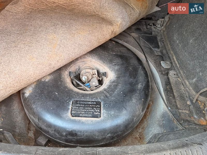 Седан Mazda 3 2006 в Харкові