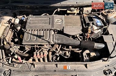Седан Mazda 3 2006 в Харкові