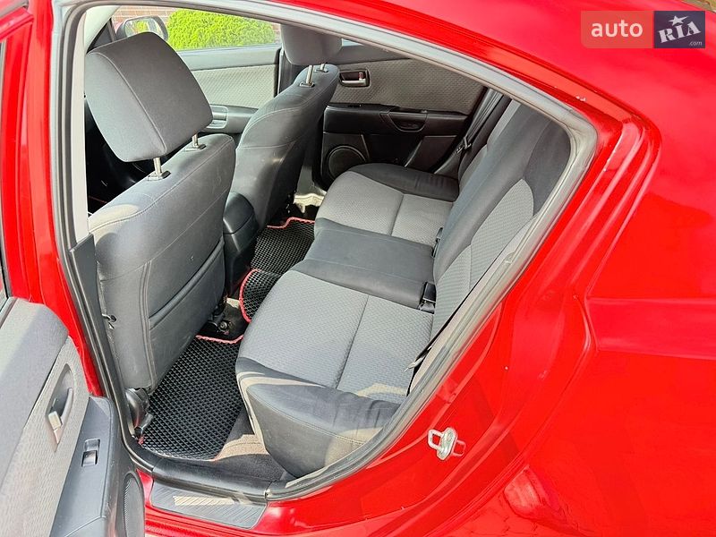 Седан Mazda 3 2005 в Хмельницком