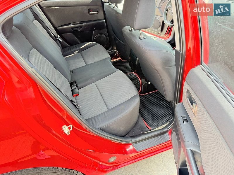 Седан Mazda 3 2005 в Хмельницком