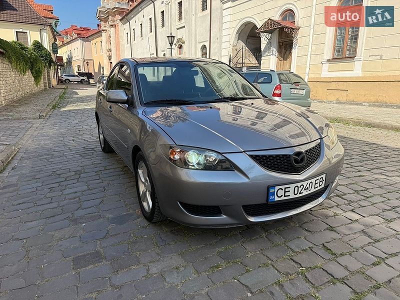 Седан Mazda 3 2004 в Каменец-Подольском