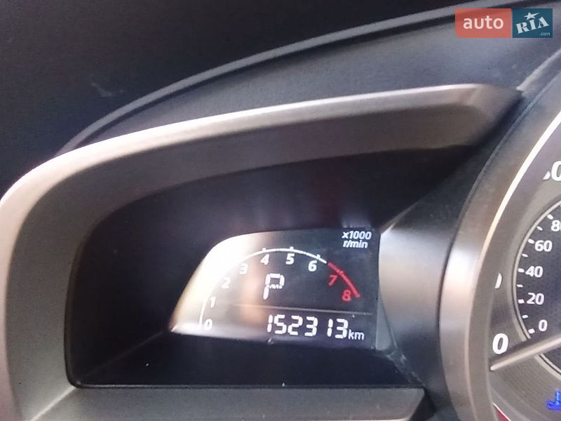 Седан Mazda 3 2013 в Дніпрі
