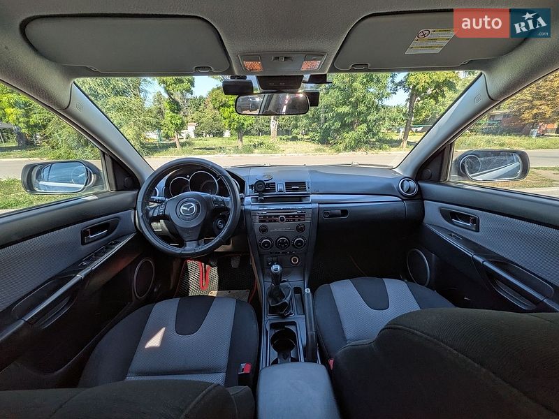 Седан Mazda 3 2007 в Кривому Розі