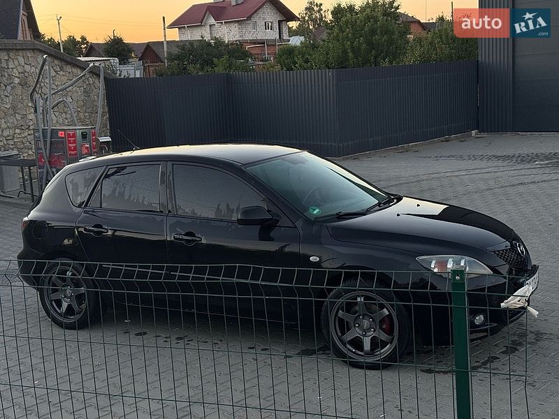 Хетчбек Mazda 3 2005 в Хмельницькому