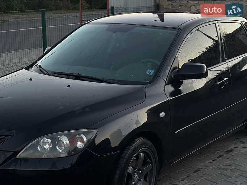 Хетчбек Mazda 3 2005 в Хмельницькому