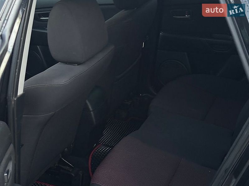 Хетчбек Mazda 3 2005 в Хмельницькому