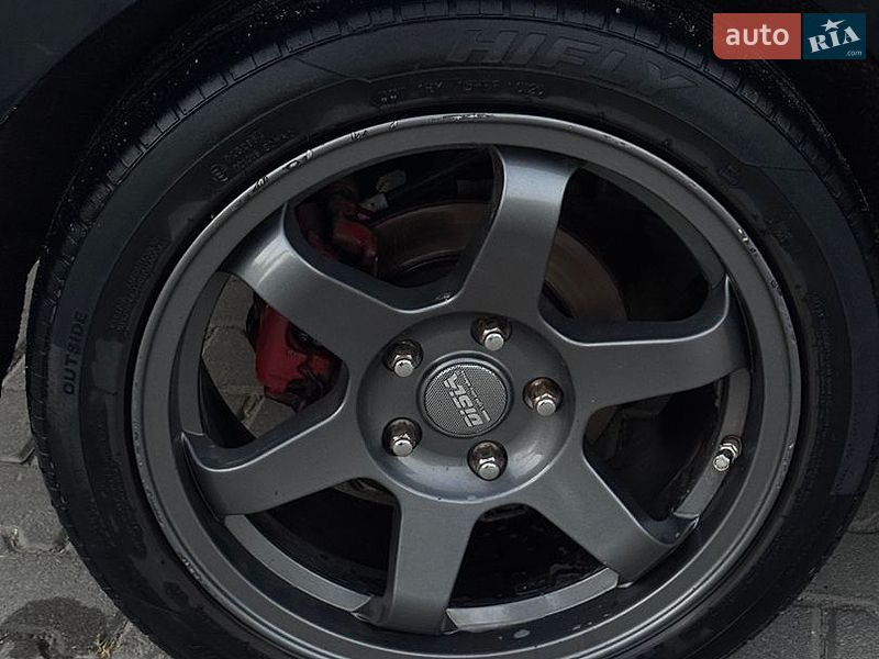Хетчбек Mazda 3 2005 в Хмельницькому